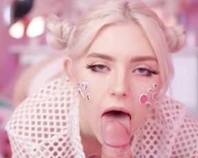 Русское порно с нежной телочкой в постели. Xxx Eva Elfie